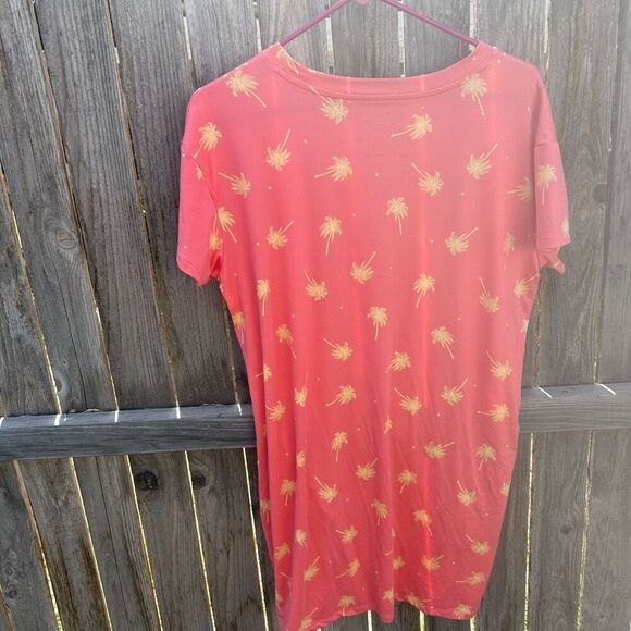 Joyspun tshirt dress with pockets sizes small medium - Picture 6 of 6